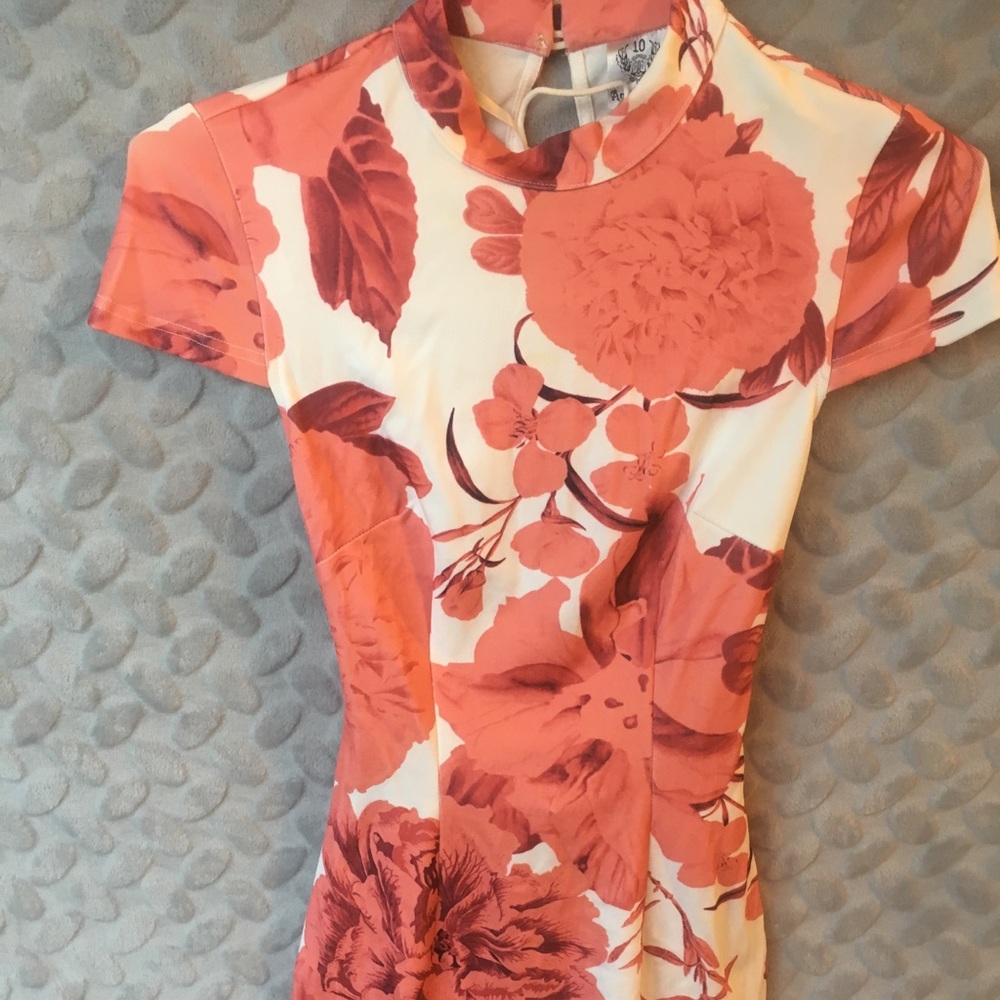 Boutique Angel Biba bodycon open back mini dress